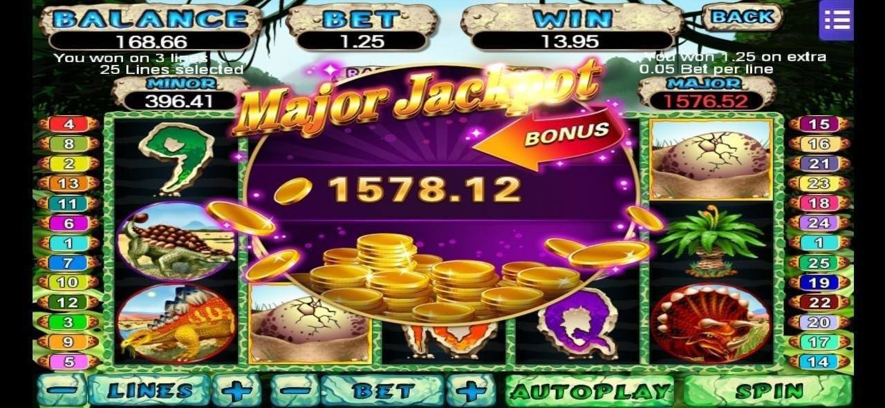 Filipino player enjoying slot games on apk 711 mobile platform